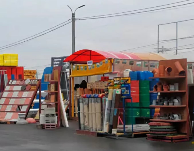 Рынок или интернет-магазин: Где дешевле купить строительные материалы